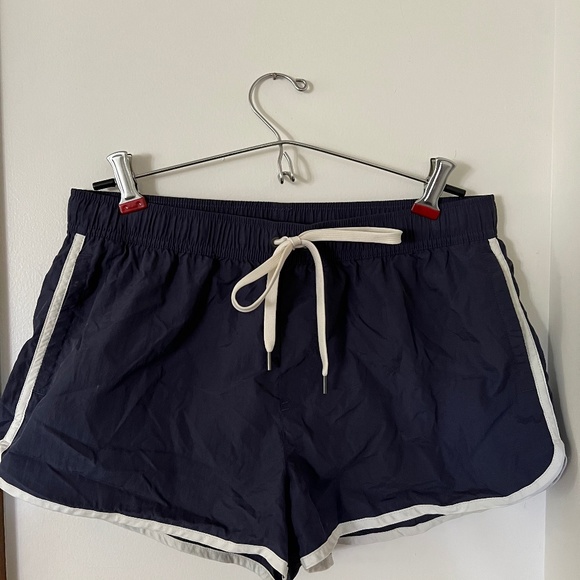 American Eagle Outfitters Pants - A&E women shorts